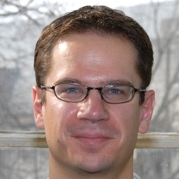 headshot of Matt